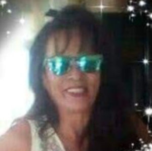 Meet your Posher, Gloria